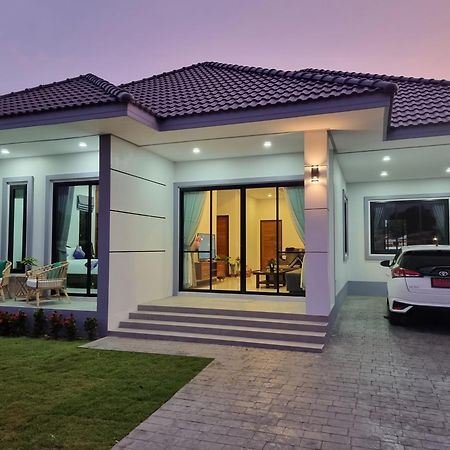 Baan Dalah Buriram Villa Exterior photo